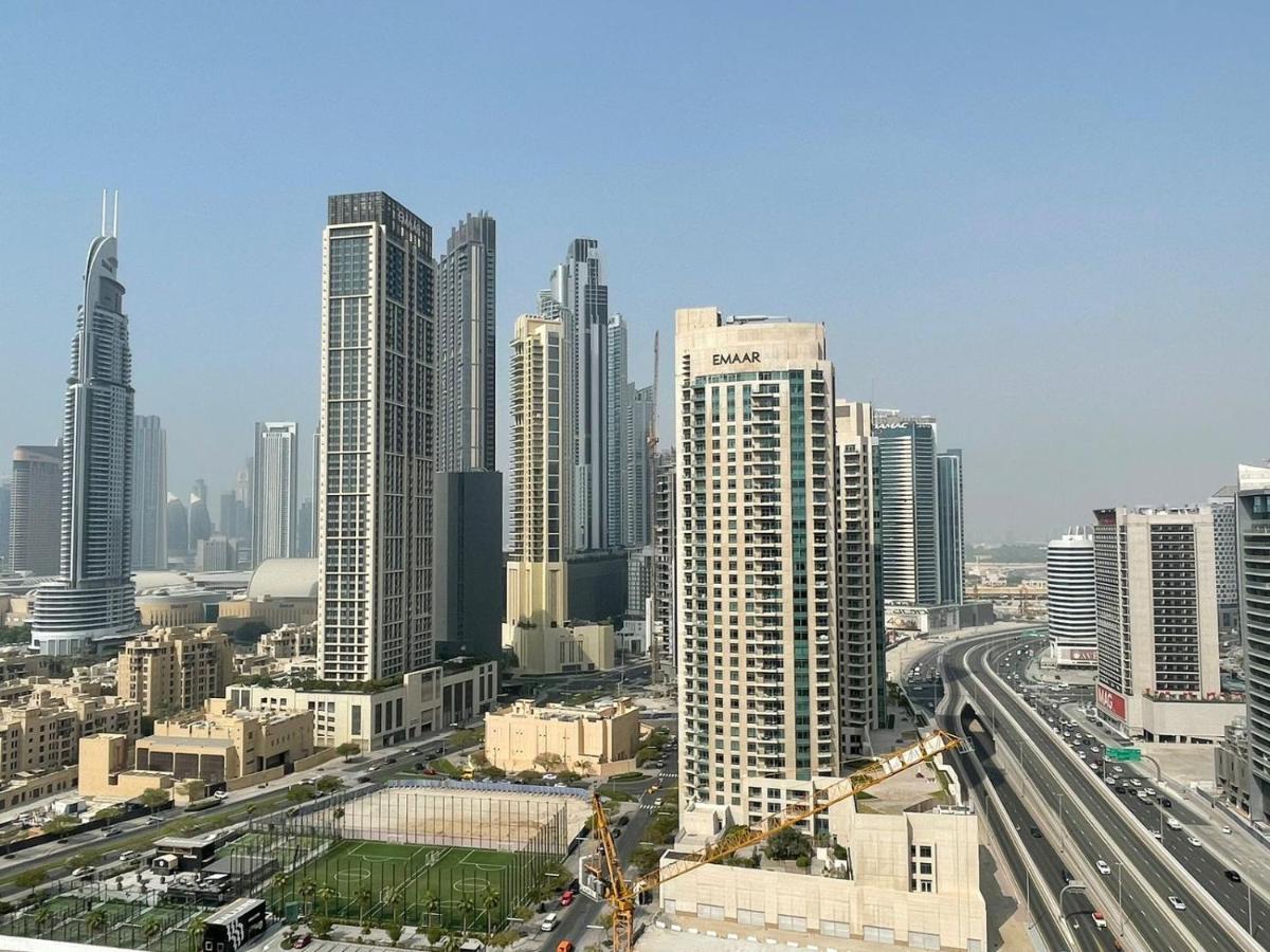 شقة Magnificent - Damac Distinction Downtown دبي المظهر الخارجي الصورة