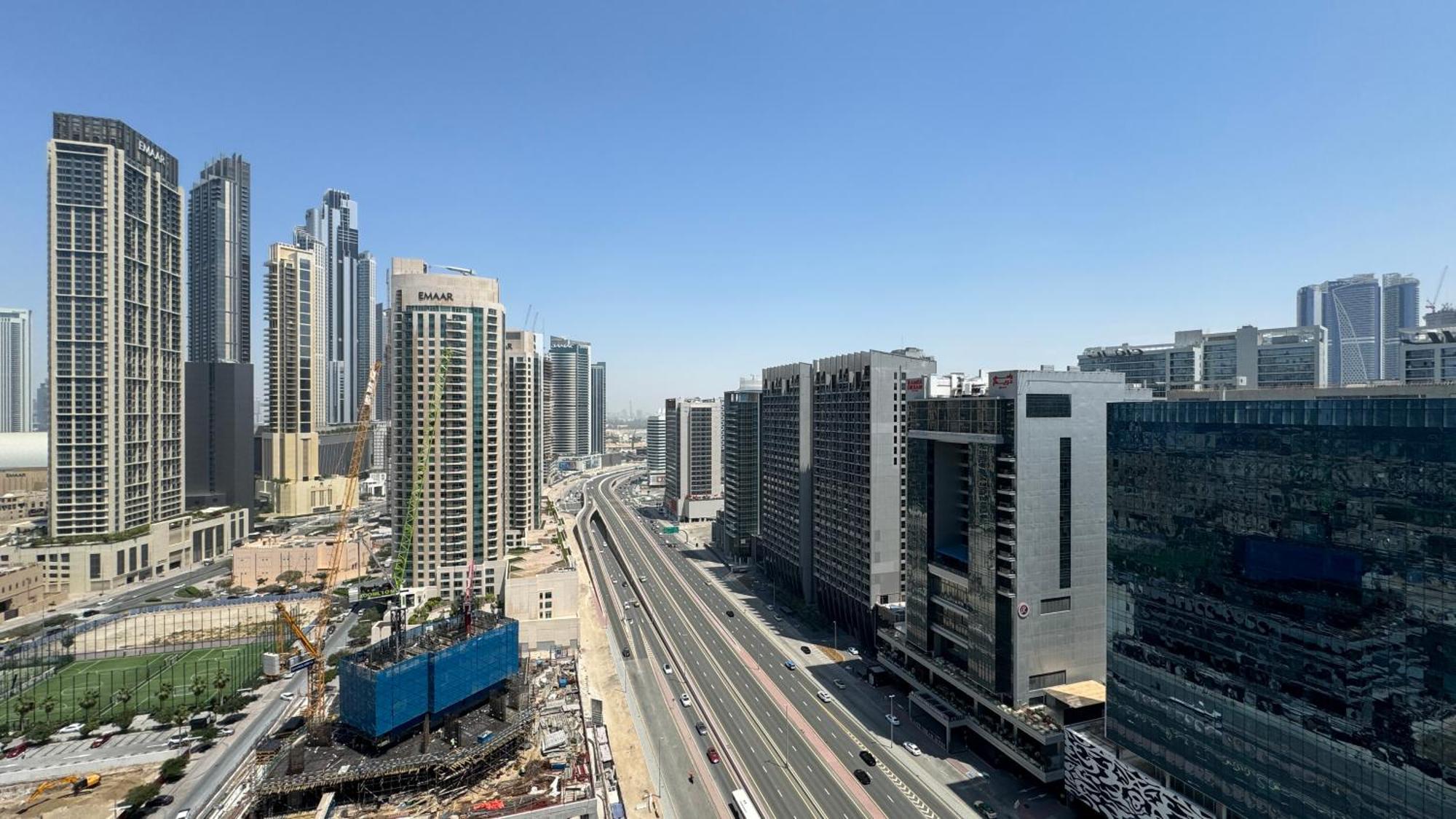 شقة Magnificent - Damac Distinction Downtown دبي المظهر الخارجي الصورة
