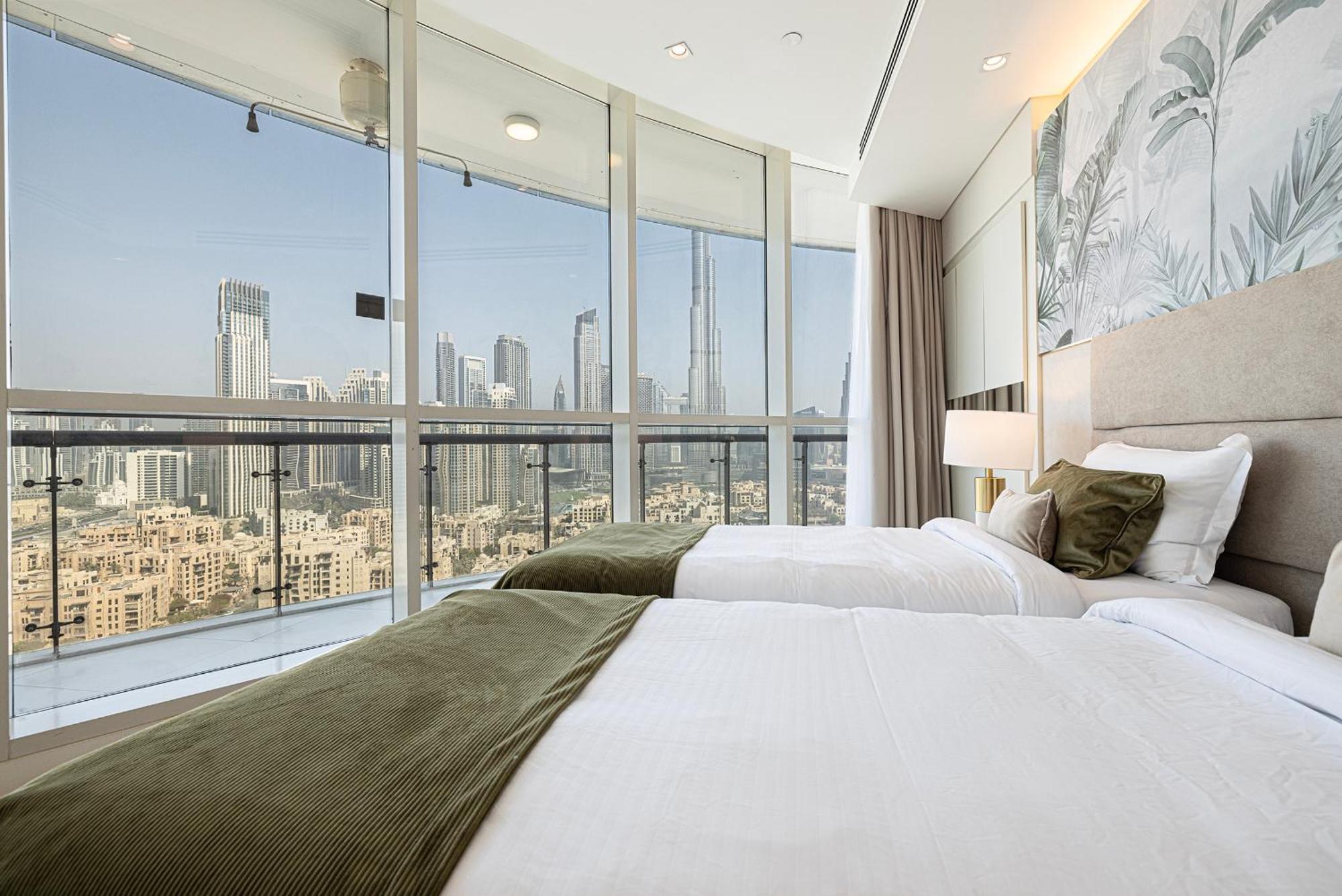 شقة Magnificent - Damac Distinction Downtown دبي المظهر الخارجي الصورة